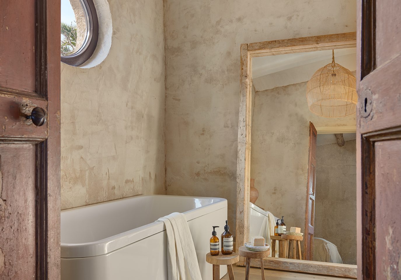13-Main-House-Baño-suite