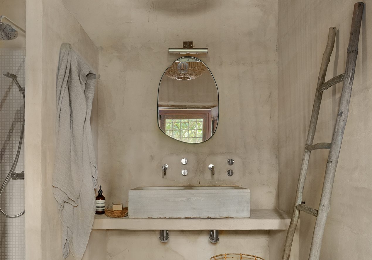 43-Pool-House-Baño